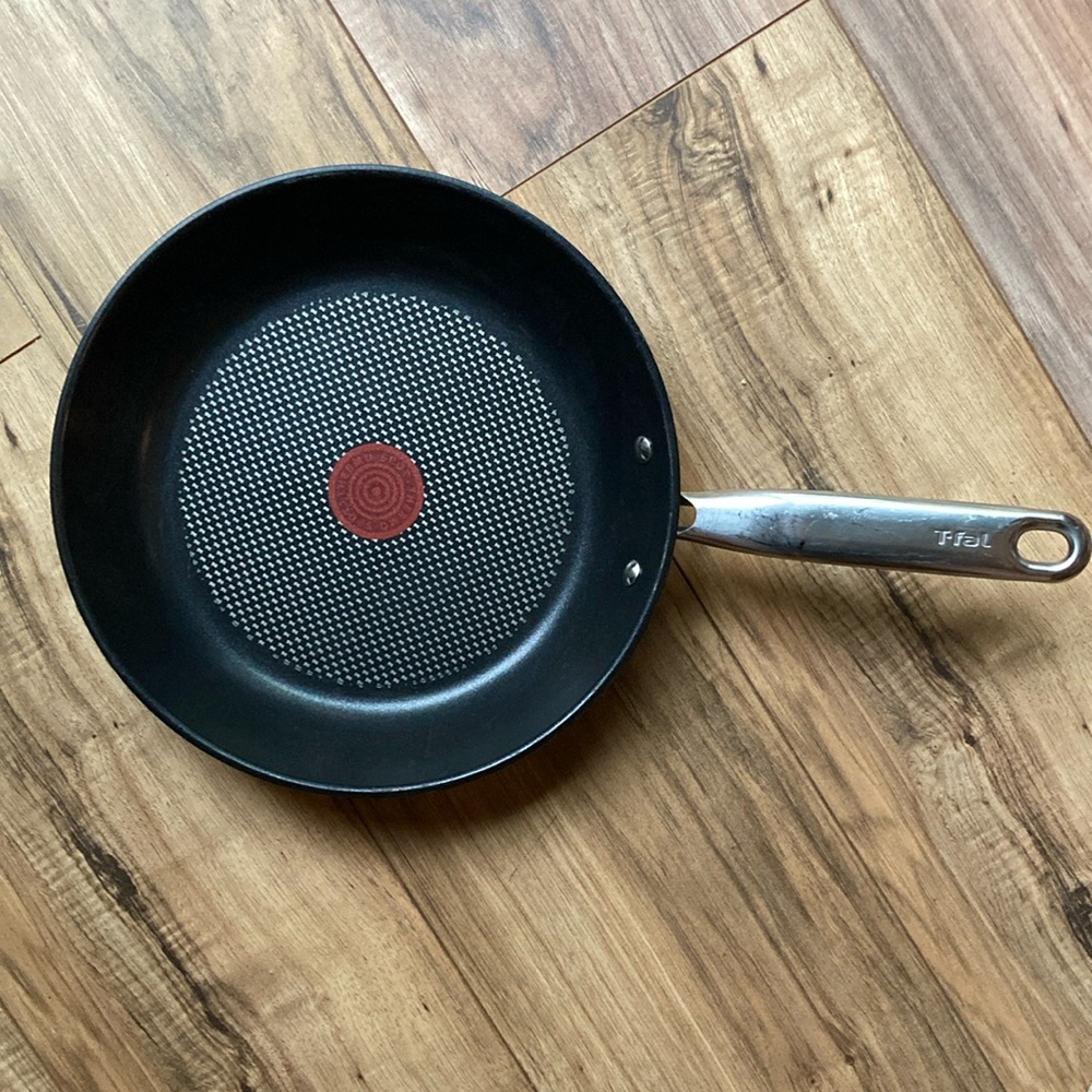 T-Fal 10” Fry Pan Thermo Spot Non Stick Induction